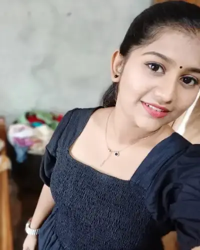 Escort In Harischandrapur
